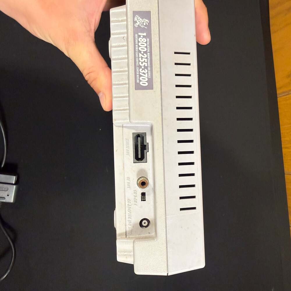 Super Nintendo Entertainment System Console Bundle with 3 Controllers UNTESTED - Picture 9 of 9
